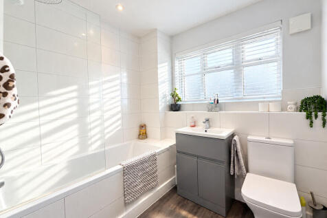 Modern Bathroom
