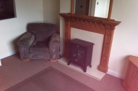 93 FOXDALE LOUNGE 2.jpg
