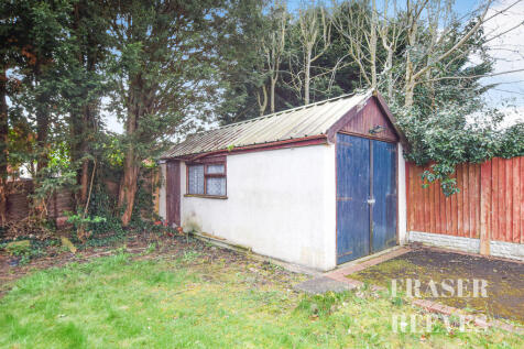detached garage