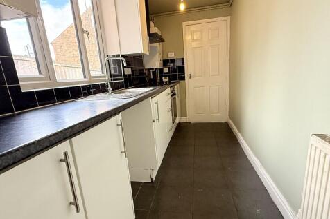Cherry Close, Arnold  photo 4