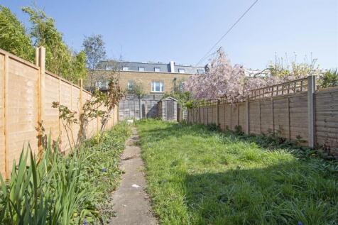 40 Chestnut Grove London SW12 8JB external 2.jpg