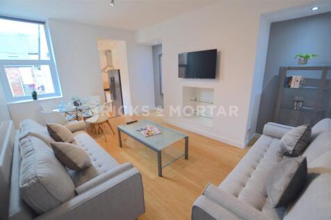 165 Cartington Terrace Lounge.jpg