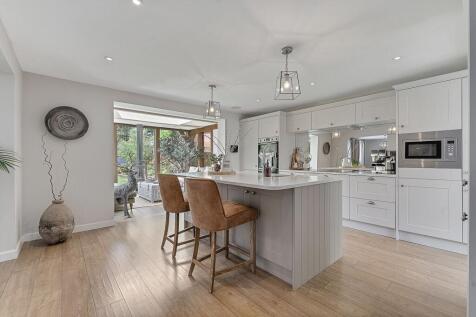 Living Kitchen