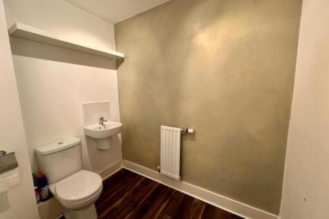 Cloakroom WC