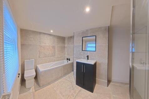 Bathroom 1.1