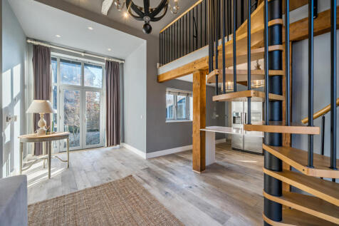 1384316-17-692059...