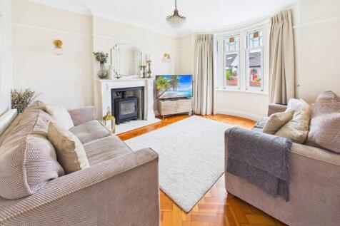 Front Reception Room