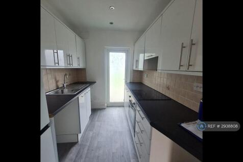 Willow St, Romford, RM7 photo 2