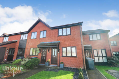 Lytham St Annes, FY8 - property photo