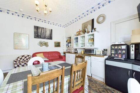 CAM03185G0-PR0079-STILL010