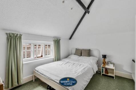 4 School Bell Mews, Stoneleigh WM (5 of 30).jpg