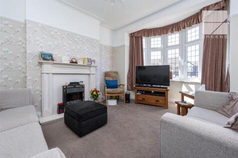 252 Hale End Road_0050.jpg