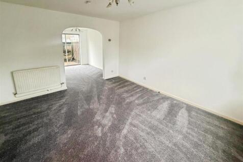 57707a82-Vallis 20Close 2010.jpg