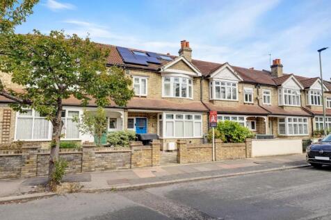 05-c6f2JHPropWpen - 3 Warwick Road - 1.jpg