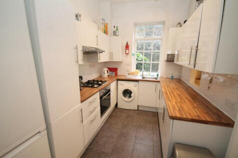 30 Sutton Street, Durham photo 3