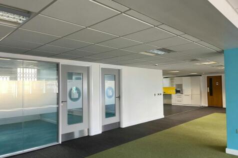 Office to rent Image 8