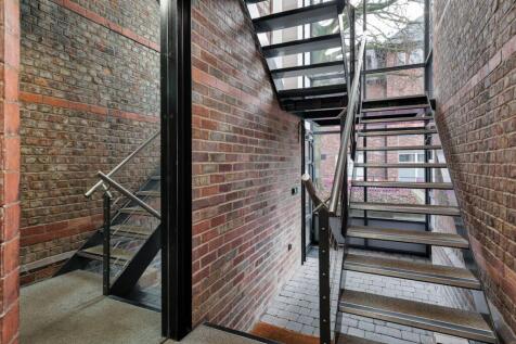 beech_house_3.jpg