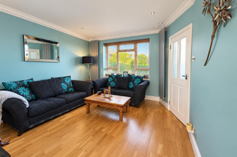 Sitting Room.PNG