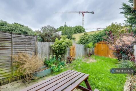 Brookhill Road, London, SE18 photo 4