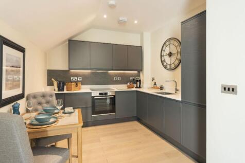 Kitchen/ Dining Room