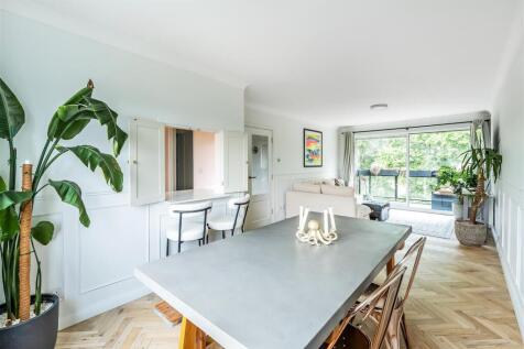 8-Oakleigh-Court-19.jpg