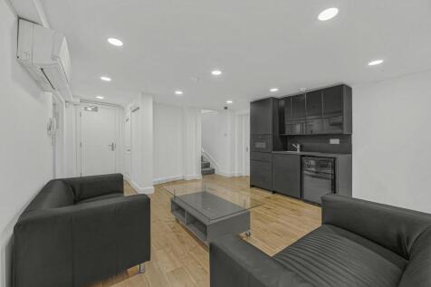 RECEPTION  KITCHEN 2.jpg