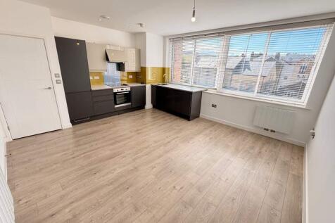 Gemini House, New London Road, Chelmsford, Essex photo 3