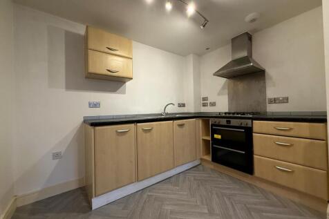 KITCHEN EBR.JPG