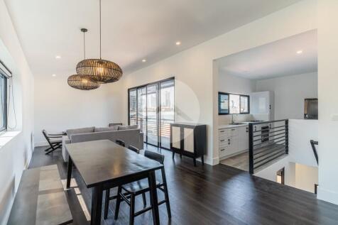 Renovated 3 Bedroom Apartment For Sale - Chey Chumneah, Phnom Penh