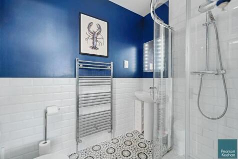 26 Norman Cresent BN43 (14).jpg