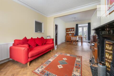 8 Connaught Road_0027.jpg