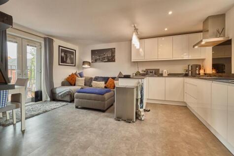 Refitted Open Plan living dining kitchen