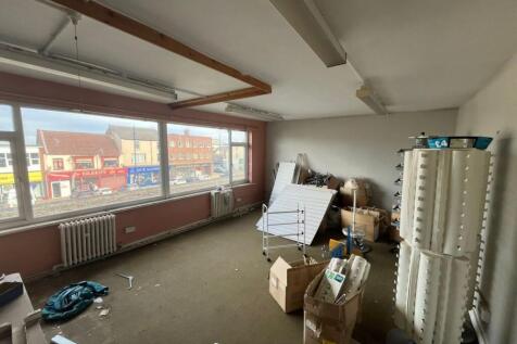 Retail Property (high street) for sale Image 9