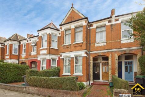 2-bed flat on Lyndhurst Road, London, Greater N22, £2,250/mo