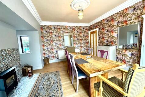 WhatsApp Image 2025-09-26 at 14.08.15 (3).jpeg