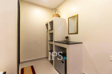 6 Unit Apartment Building For Sale - Svay Dangkum, Siem Reap