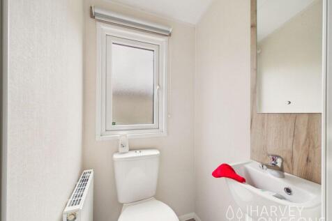 Additional Toilet in the Willerby Malton Holiday C
