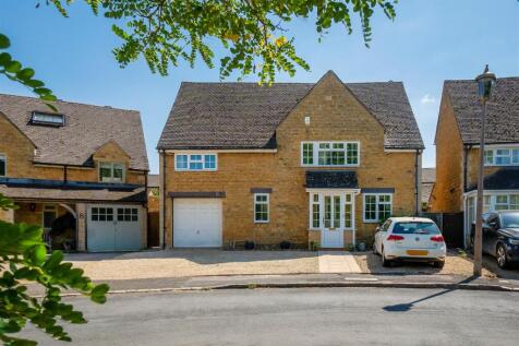 7 Haysum's Close 2558-2.jpg