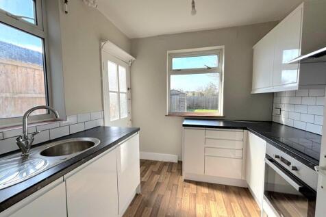 57 Elizabeth Way, Cambridge, CB4 1DB photo 3