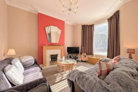 To Let - Hawkshead Street, Southport, PR8 - Four Bed Semi photo 4