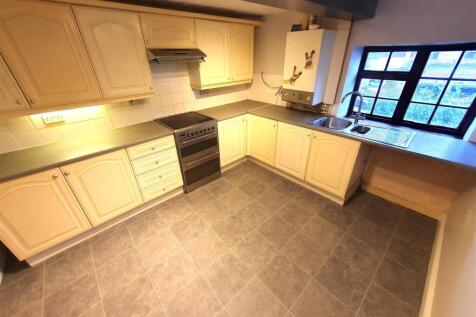 Kitchen .jpg