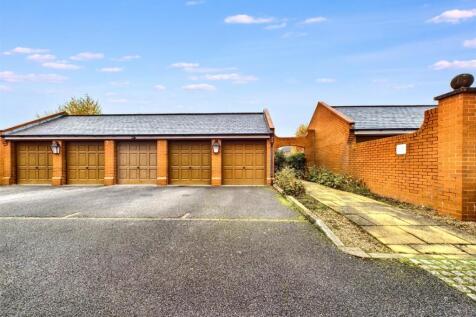 Garage (Far Right Space &amp; Garage)
