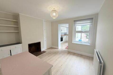 Brooklyn Road, Seaford photo 5