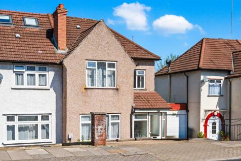Daniels_139 crest road nw2_024.jpg