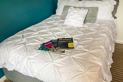 UFM Bedroom