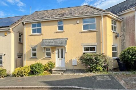 Ramsey Gardens 75 - New Front..jpg