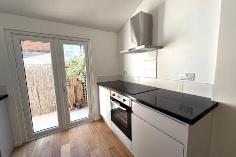 Saxon Street, St. Leonards-On-Sea, TN37 photo 3