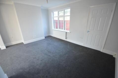 Chelmsford Avenue, Grimsby, DN34 photo 3