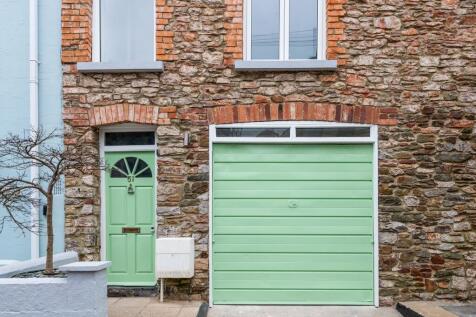 51 Lake Street, Dartmouth