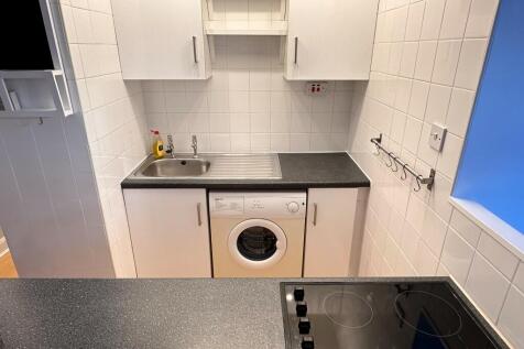 Norton Lees Road, Sheffield, S8 photo 4